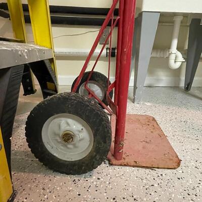 Lot 207 - Werner 6ft Ladder, Hand-truck & Step Ladder