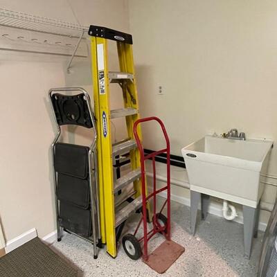 Lot 207 - Werner 6ft Ladder, Hand-truck & Step Ladder