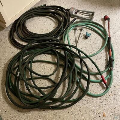Lot 211 - Lawn & Garden Hoses & Sprinklers