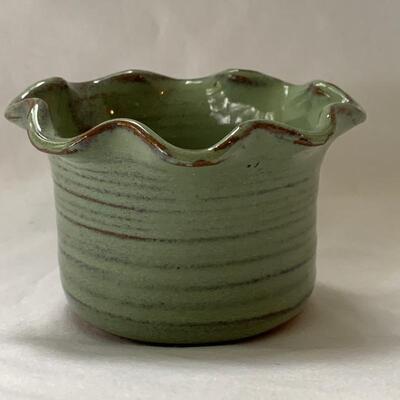 Lot 219 - Ceramic Dishes and Farmhouse Decor