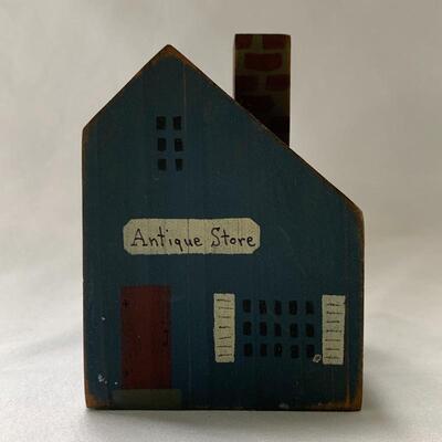 Lot 219 - Ceramic Dishes and Farmhouse Decor