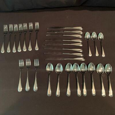 Lot 220 - Kitchen Items, incl Henkel, Kuhn Rikon,  Hand Turned Bowl
