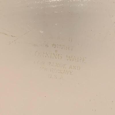 Lot 223 - Vintage Lâ€™Echalote La Sauge Corning Ware Casserole Dish, Pyrex, and More