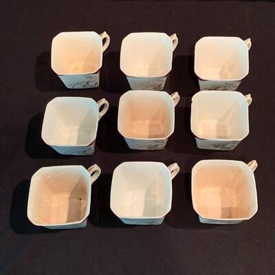 Lot 227 - Gorgeous Sampson Bridgwood & Son Set of Floral China