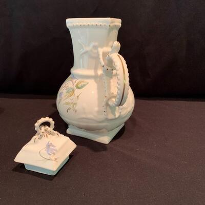 Lot 227 - Gorgeous Sampson Bridgwood & Son Set of Floral China