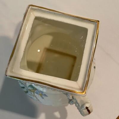 Lot 227 - Gorgeous Sampson Bridgwood & Son Set of Floral China