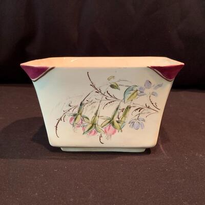 Lot 227 - Gorgeous Sampson Bridgwood & Son Set of Floral China