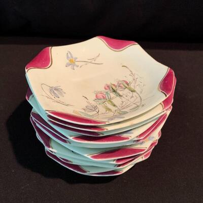 Lot 227 - Gorgeous Sampson Bridgwood & Son Set of Floral China