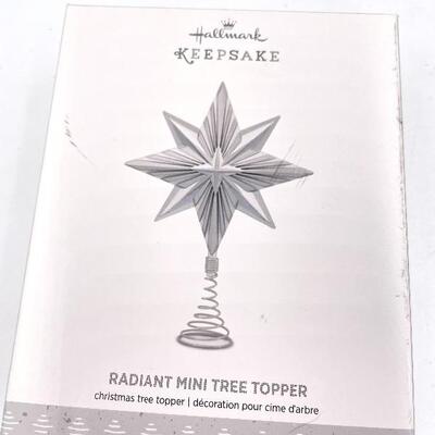 HALLMARK 2017 RADIANT SILVER STAR MINI TREE TOPPER KEEPSAKE