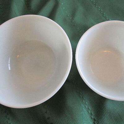 #62 Vintage Pyrex bowls, great condition