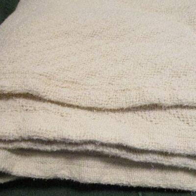 #75 Woven blanket Natural color, very nice and warm