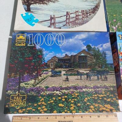 Puzzle lot of 4