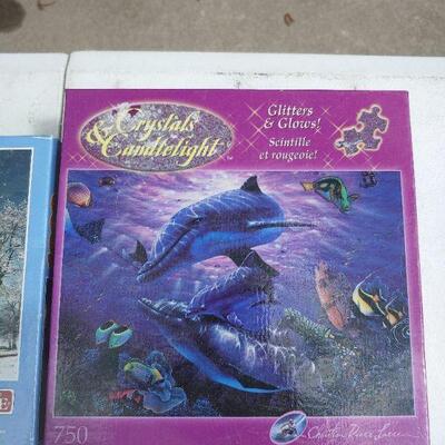 Puzzle lot of 4