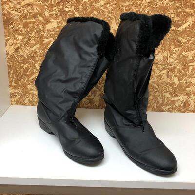 Lot 236 - Chicoâ€™s, Eileen Fischer Jackets & More