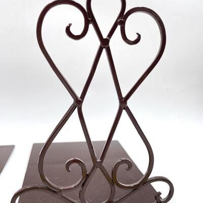 DECORATIVE METAL BOOKENDS SET OF 2