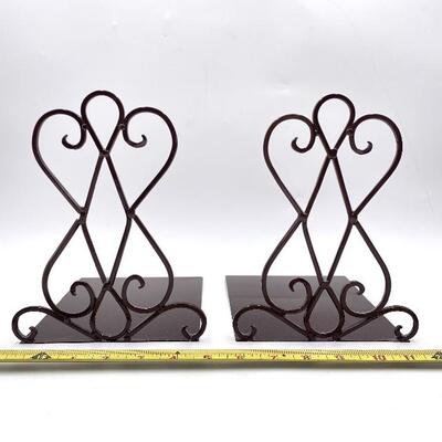 DECORATIVE METAL BOOKENDS SET OF 2