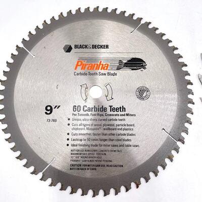 SAW BLADES AND SANDPAPER BUNDLE