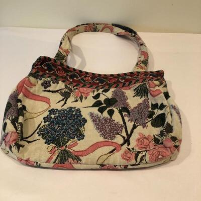 Lot 237 -Spring/Summer Wardrobe Mostly Sizes S & M