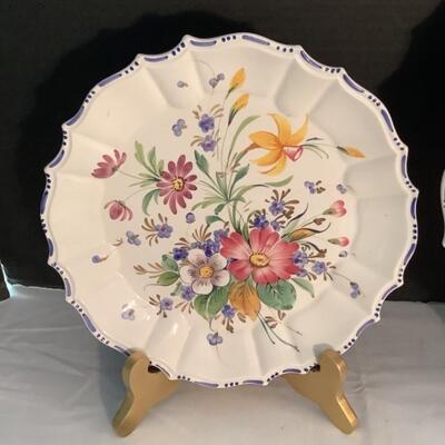 A1016 Matching Italian Decorative Plate and Charger