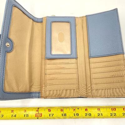 RELIC BLUE HEART WALLET