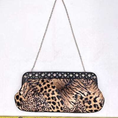 JESSICA MCCLINTOCK ANIMAL PRINT CLUTCH BAG