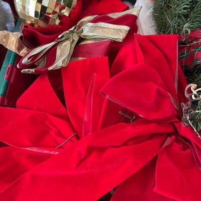 Lot 13 - Vintage Christmas Decor