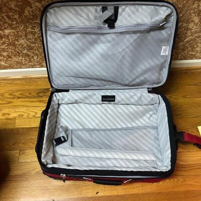 Lot 241 - Luggage & Travel Iron