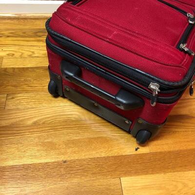Lot 241 - Luggage & Travel Iron