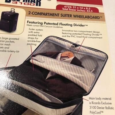 Lot 241 - Luggage & Travel Iron