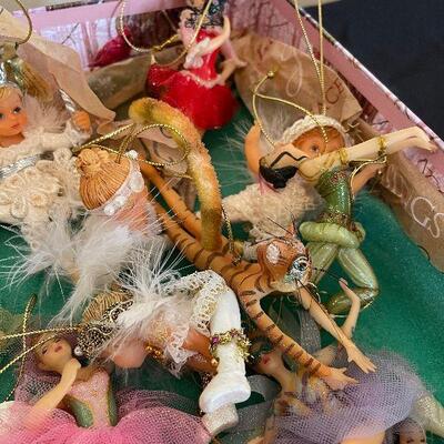 Lot 16 - Hand Crafted Ornaments from the Ashton Drake Galleries 