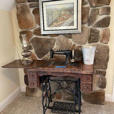 Lot 22 - Antique Minnesota Sewing Machine Ensemble