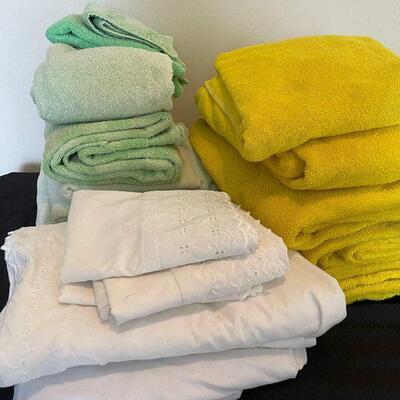 Lot 24 - Linens and Towels