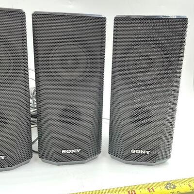 SONY HOME THEATER SPEAKERS SET OF 4