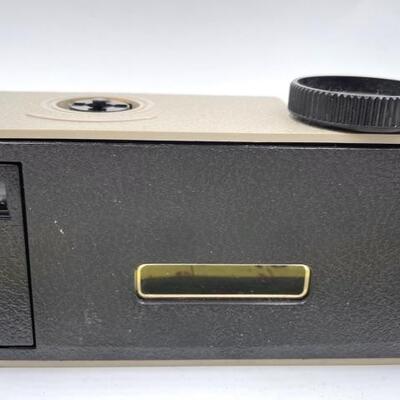 VINTAGE KODAK HAWKEYE INSTAMATIC 2 CAMERA