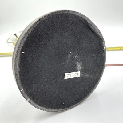 VINTAGE-STYLE LAMP BASE