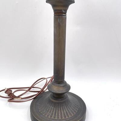 VINTAGE-STYLE LAMP BASE