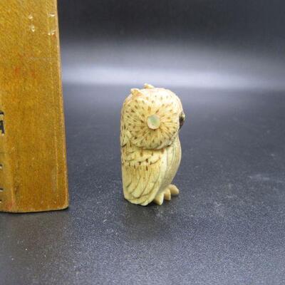 Vintage Miniature Hand Carved Owl Figurine