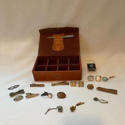Lot 256 - Tie Clips, Cufflinks & Leather Box