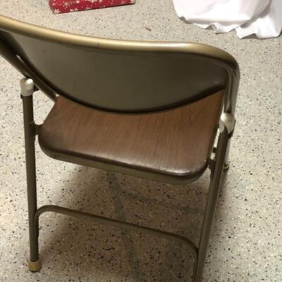 Lot 260 - Four Folding Chairs & Puzzle Center