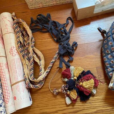 Lot 262 - Upholstery, Wall Paper, Contact Paper
