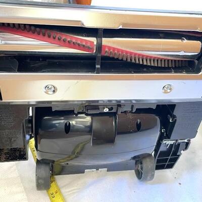 RICCAR VIBRANCE VACUUM CLEANER AND 5 BAGS