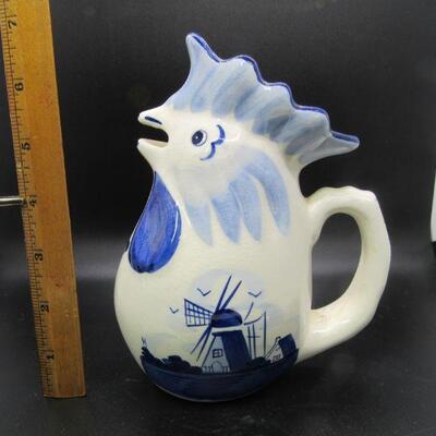 Delft blue & white Rooster Chicken small pitcher or creamer 6