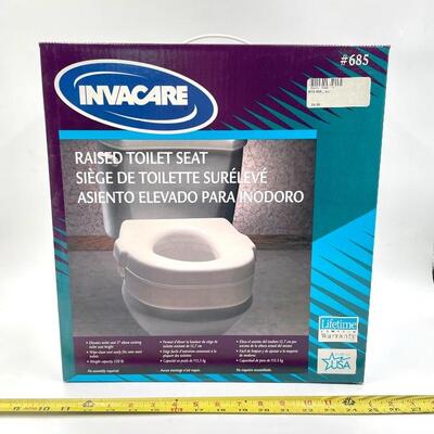 INVACARE RAISED TOILET SEAT #685