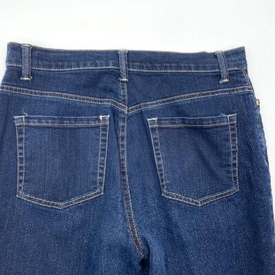 GLORIA VANDERBUILT â€œAMANDAâ€ SIZE 8 WOMENS JEANS