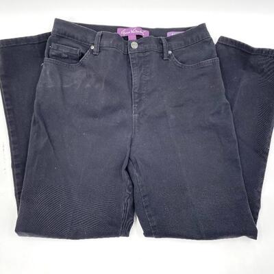 GLORIA VANDERBUILT â€œAMANDAâ€ SIZE 8 WOMENS JEANS