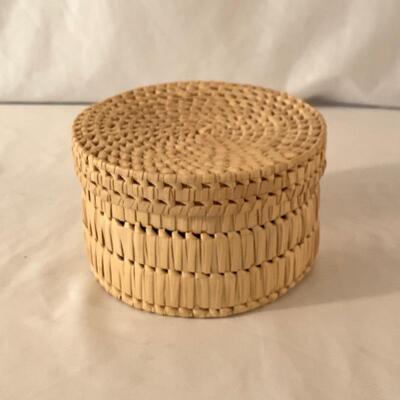 Lot 263 - Cross Stitch, Embroidery Thread, and Crafts Galore!