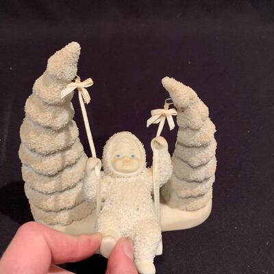 Lot 264 - Ten Department 56 Snowbabies