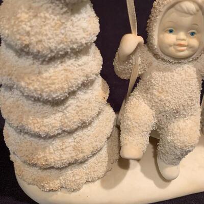 Lot 264 - Ten Department 56 Snowbabies