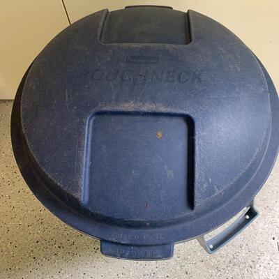 Lot 270 - Two Large Rubbermaid Trash Cans