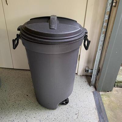 Lot 270 - Two Large Rubbermaid Trash Cans